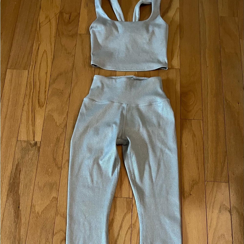 ALO Yoga Set: Matching Top and Bottom Subtle Sheen